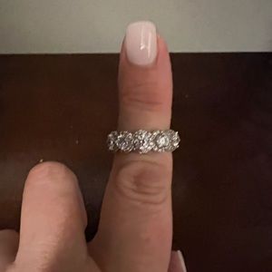 WOMENS CZ ROUND HALO ETERNITY BAND  SIZE 6 EUC